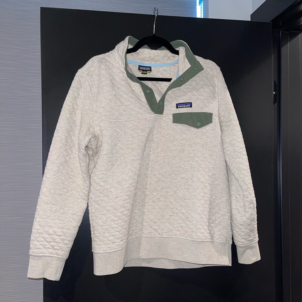 Patagonia Women’s Quilted Pullover
